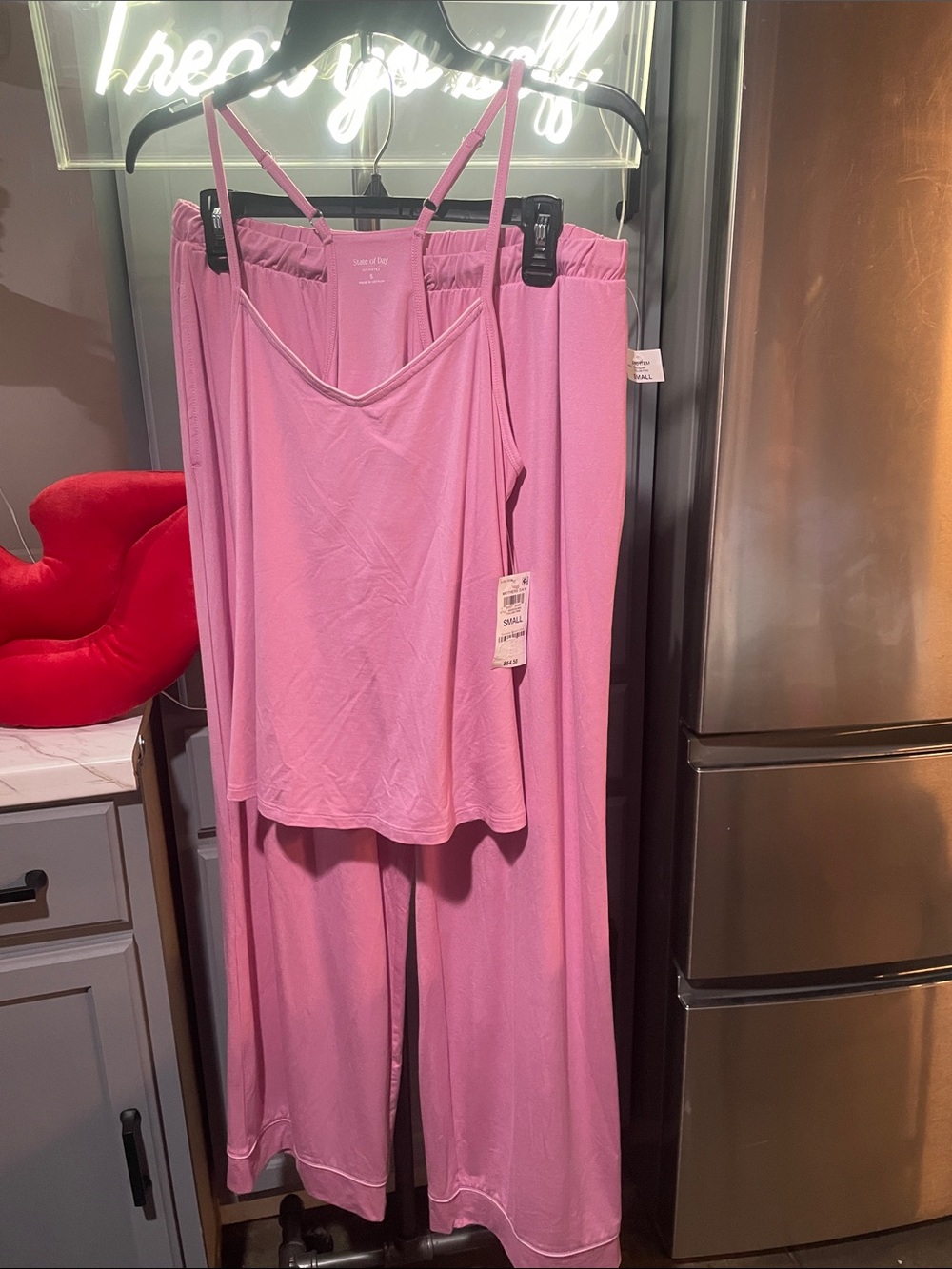 Light Pink Women's Camisole & Wide-Leg Pajama Set